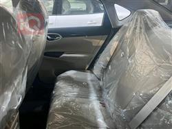 نيسان سيلفي